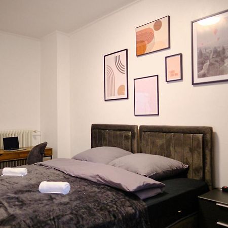 Primetime Suite Fuer 8+Kueche/Wifi Есен Екстериор снимка